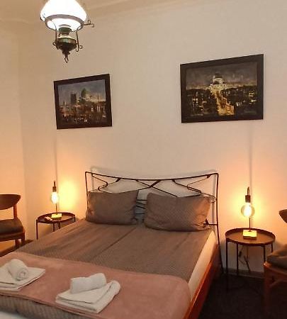 Authentic Belgrade Centre Hostel - Only Private Rooms Exterior foto