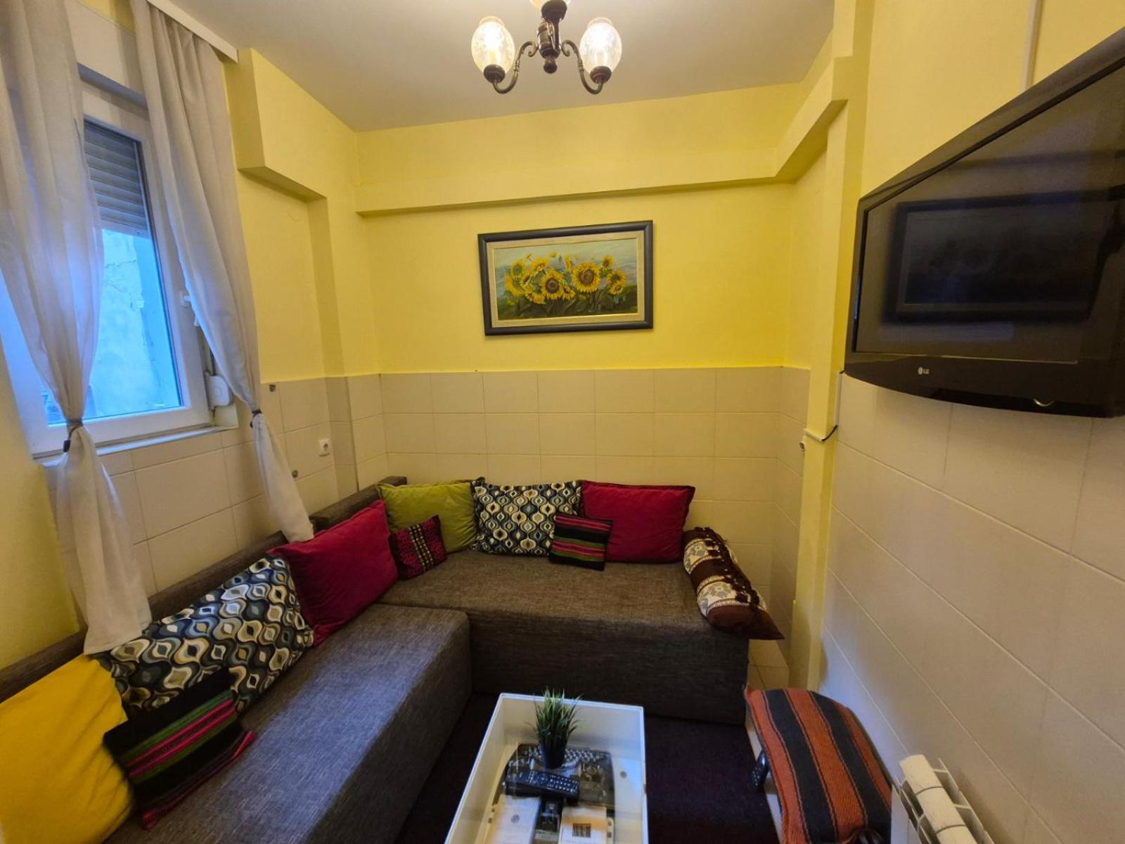 Authentic Belgrade Centre Hostel - Only Private Rooms Exterior foto