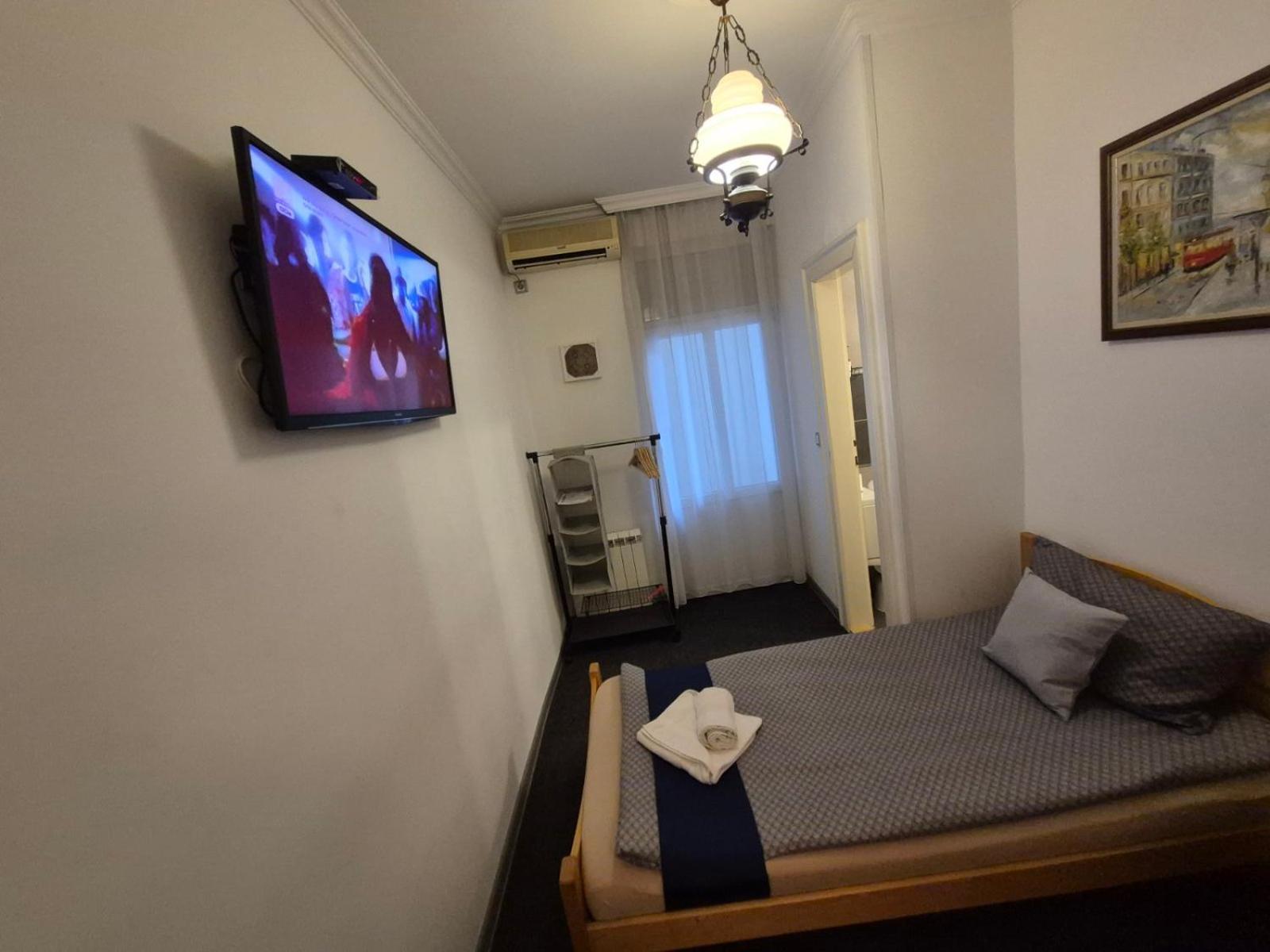 Authentic Belgrade Centre Hostel - Only Private Rooms Exterior foto